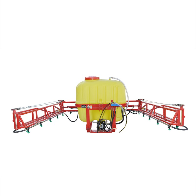 Hydraulic field sprayers